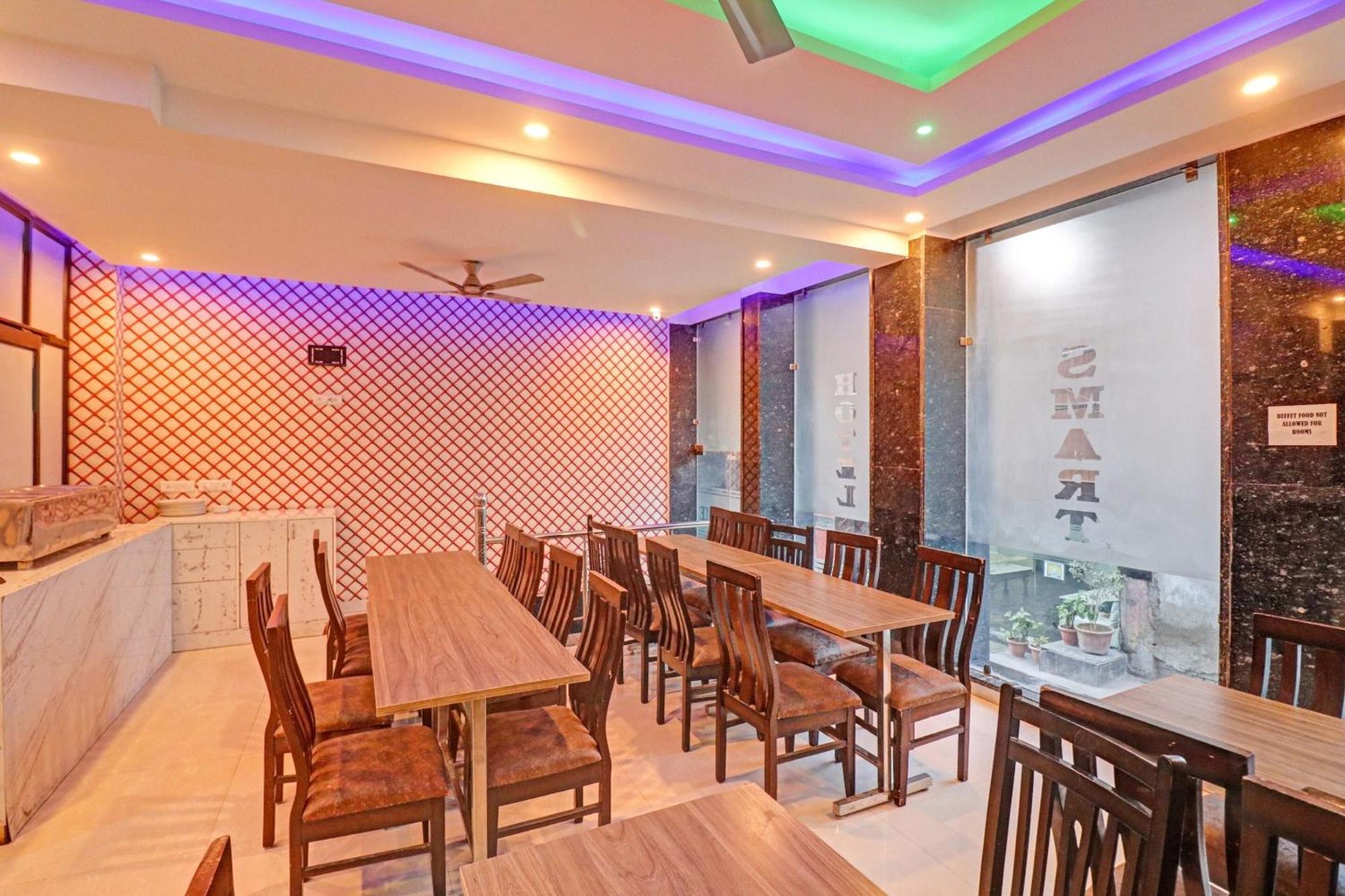Townhouse Tark Inn Nueva Delhi Exterior foto